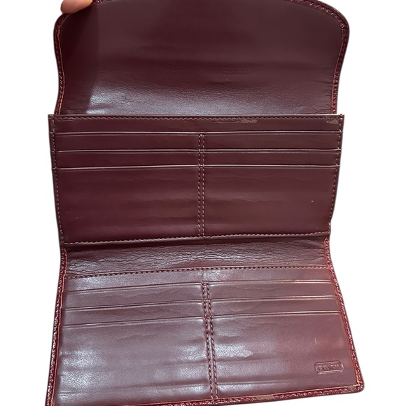 Coach Maroon Signature Buckle Wallet - Picture 2 of 3